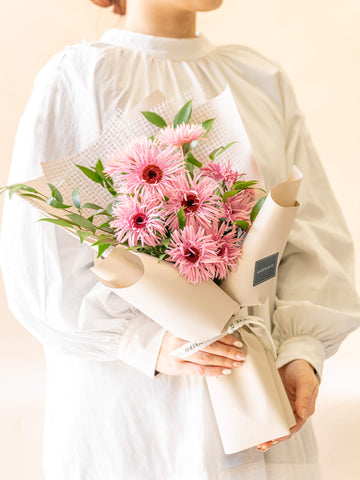 ガーベラの花束 10本 - ピンク -