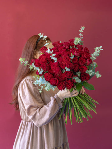 【キーフォレスト】バラの花束 50本 - レッド -