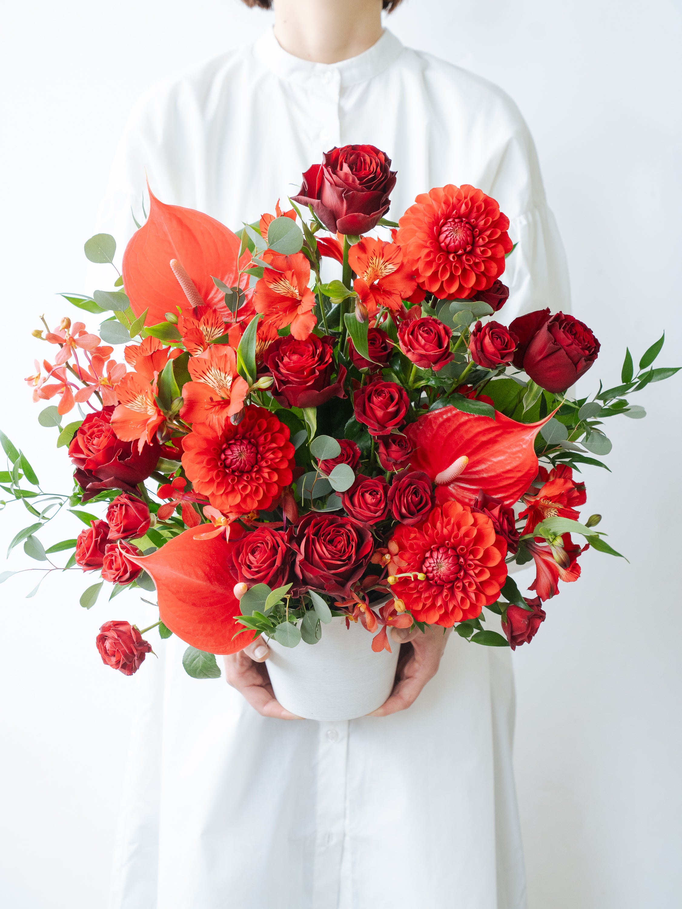 季節のおまかせ生花アレンジ XL - レッド -